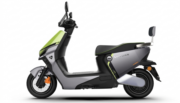 High-Performance Urban Electric Scooter
